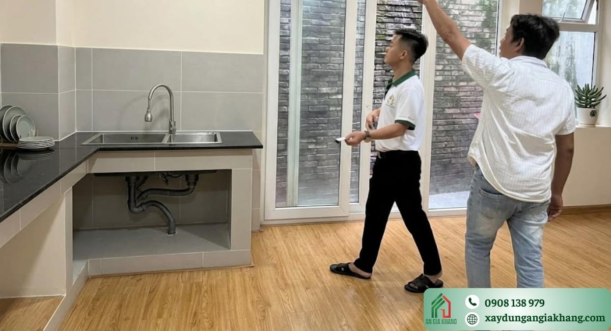 theo dõi hiện trạng của quá trình thi công nội thất